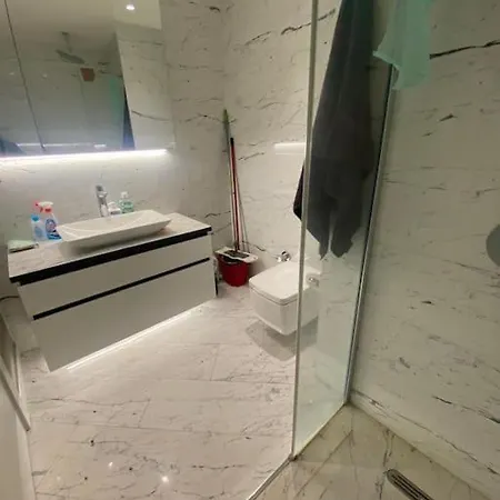 Simpas Queen 2 Bedroom